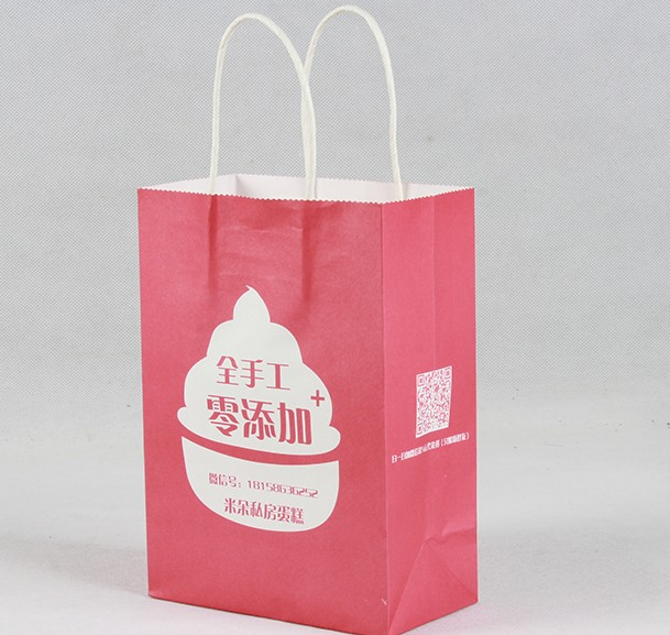 手提紙袋廠家在制作紙袋需要注意哪些細(xì)節(jié)？